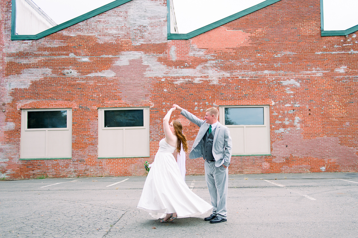 virginiawedding_downtownfredericksburg_youseephotography_ErinBrad (39).JPG