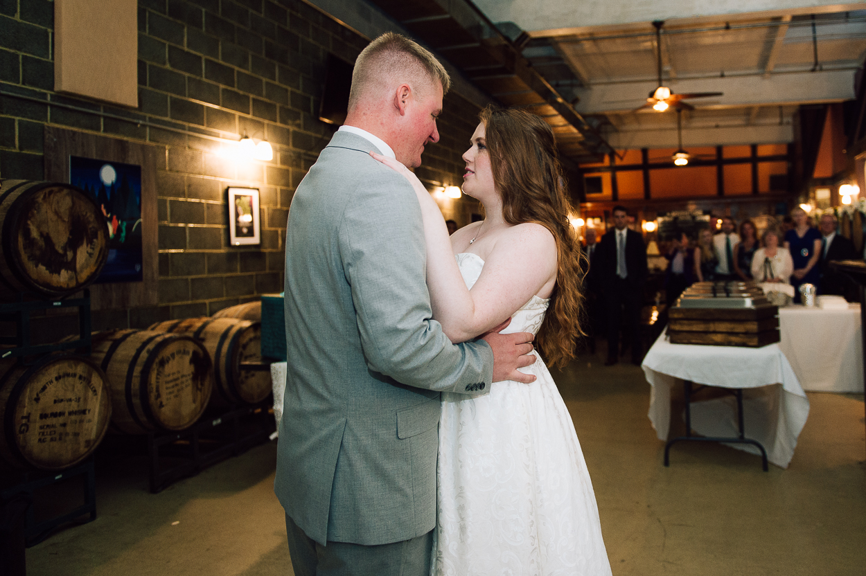 virginiawedding_downtownfredericksburg_youseephotography_ErinBrad (48).JPG