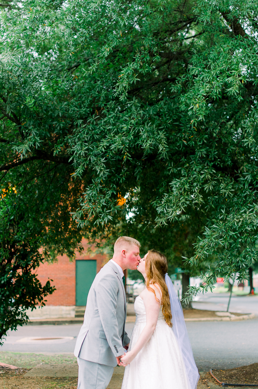 virginiawedding_downtownfredericksburg_youseephotography_ErinBrad (47).JPG