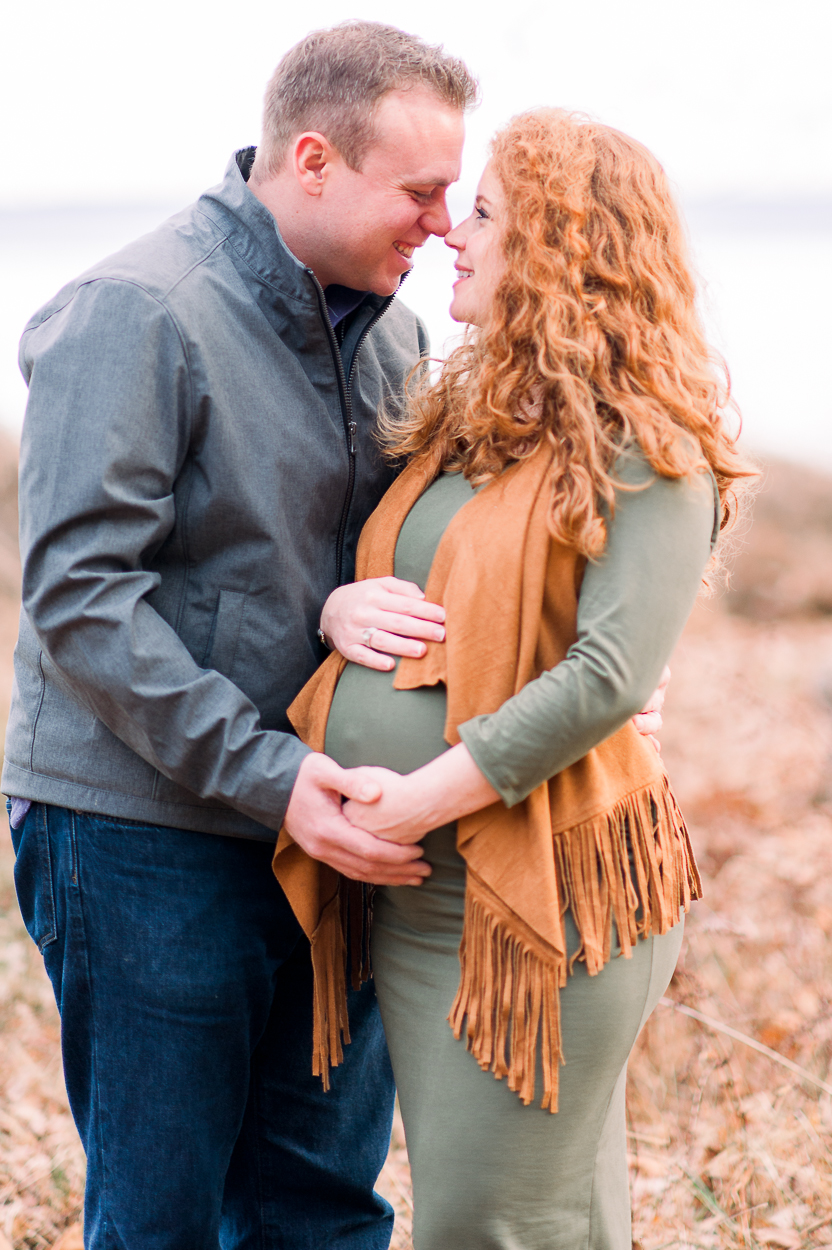 maternity_winterphotos_leesylvania_fredericksburgphotographer_youseephotography_kelly (4).JPG