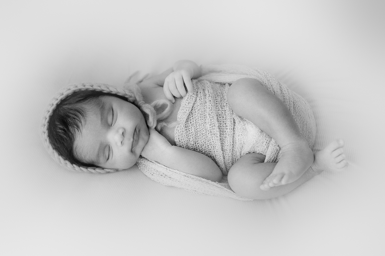 newborn_virginiaphotographer_fredericksburgnewborn_Richmondnewborn_youseephotography_babyboyA (20).JPG