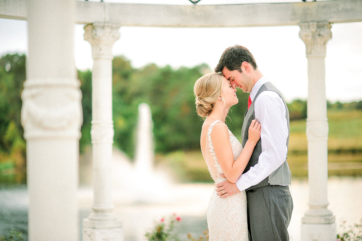 mountidafarmwedding_virginiabrides_charlottesvilleweddingphotographer_fallwedding_virginiawedding_HeatherKevin (58).JPG