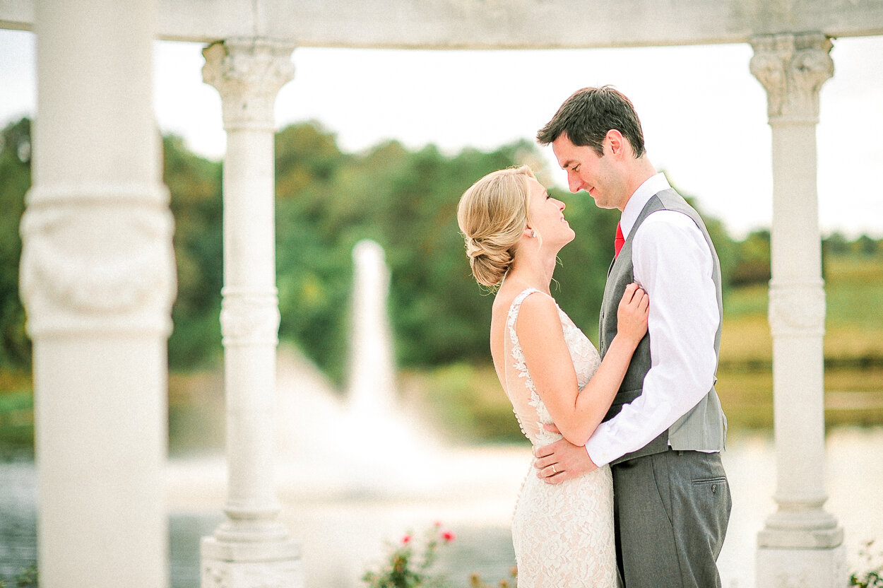 mountidafarmwedding_virginiabrides_charlottesvilleweddingphotographer_fallwedding_virginiawedding_HeatherKevin (170).JPG