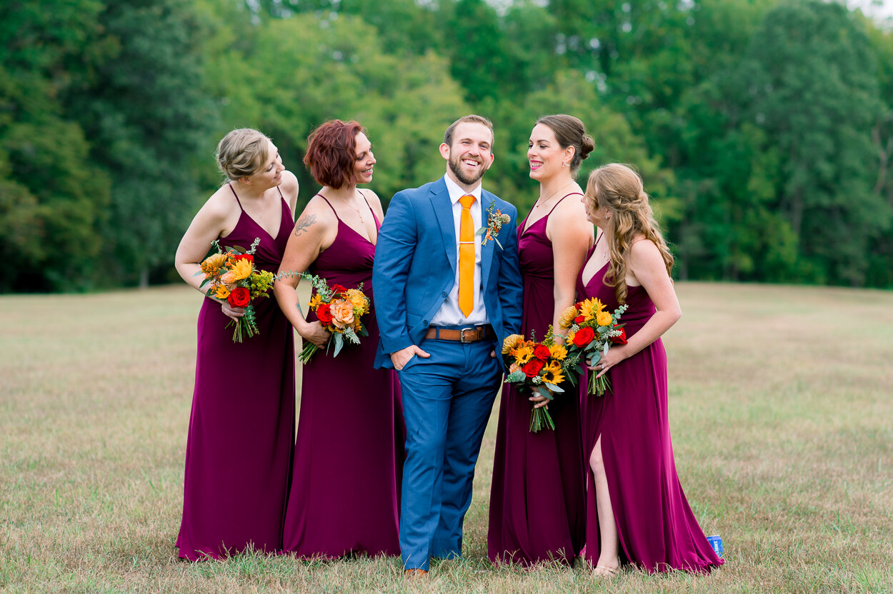 fredericksburgwedding_virginiabride_LandinoBarn_kinggeorge_youseephotography_StephanieThomas (83).jpg