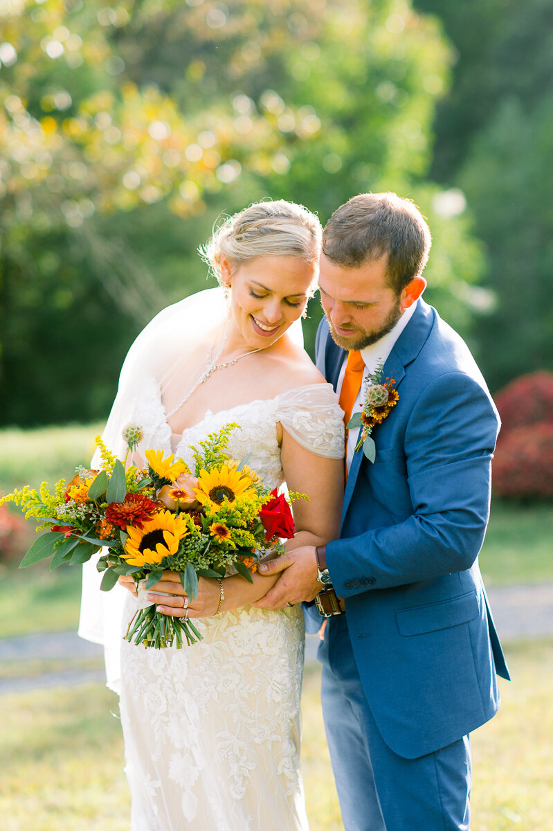 fredericksburgwedding_virginiabride_LandinoBarn_kinggeorge_youseephotography_StephanieThomas (110).JPG