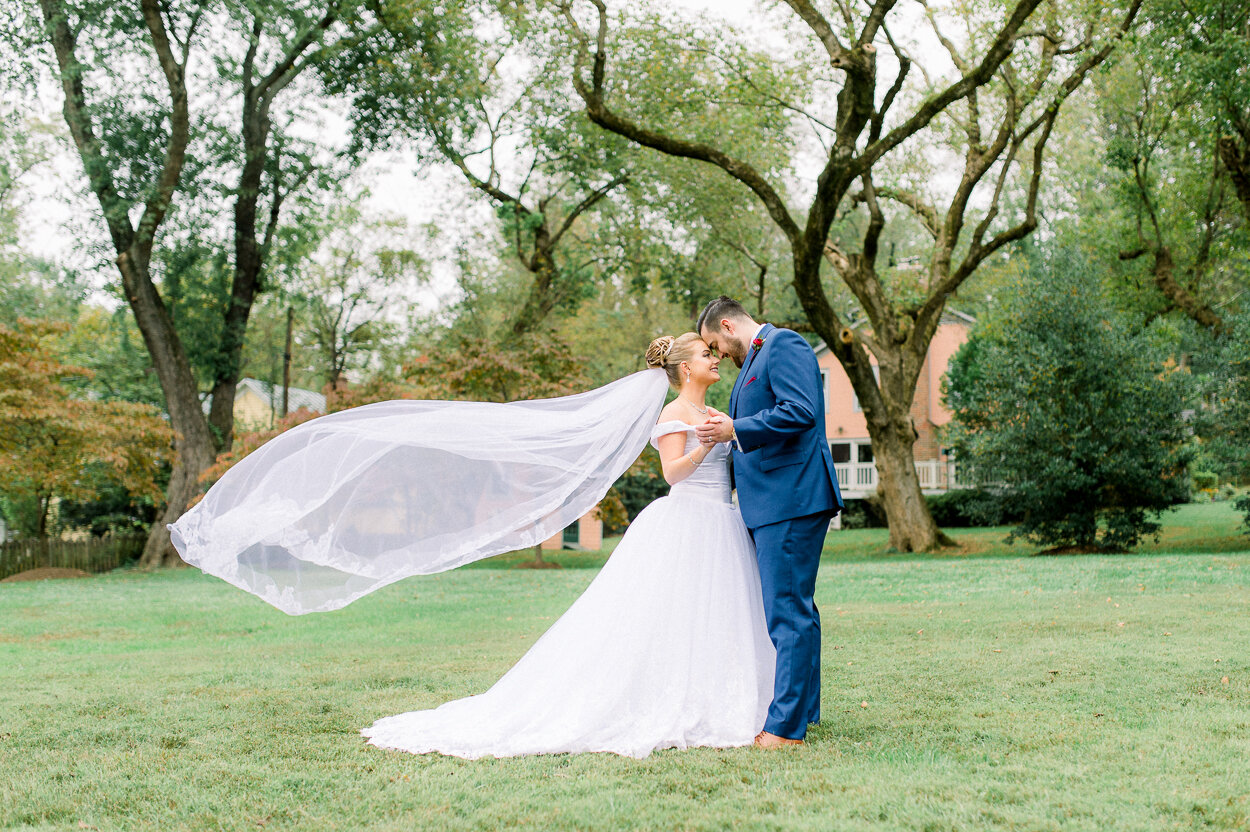 westfieldsgolfclub_virginiabrides_cliftonweddingphotographer_fallwedding_catholicwedding_virginiawedding_MitchSamantha(63).jpg