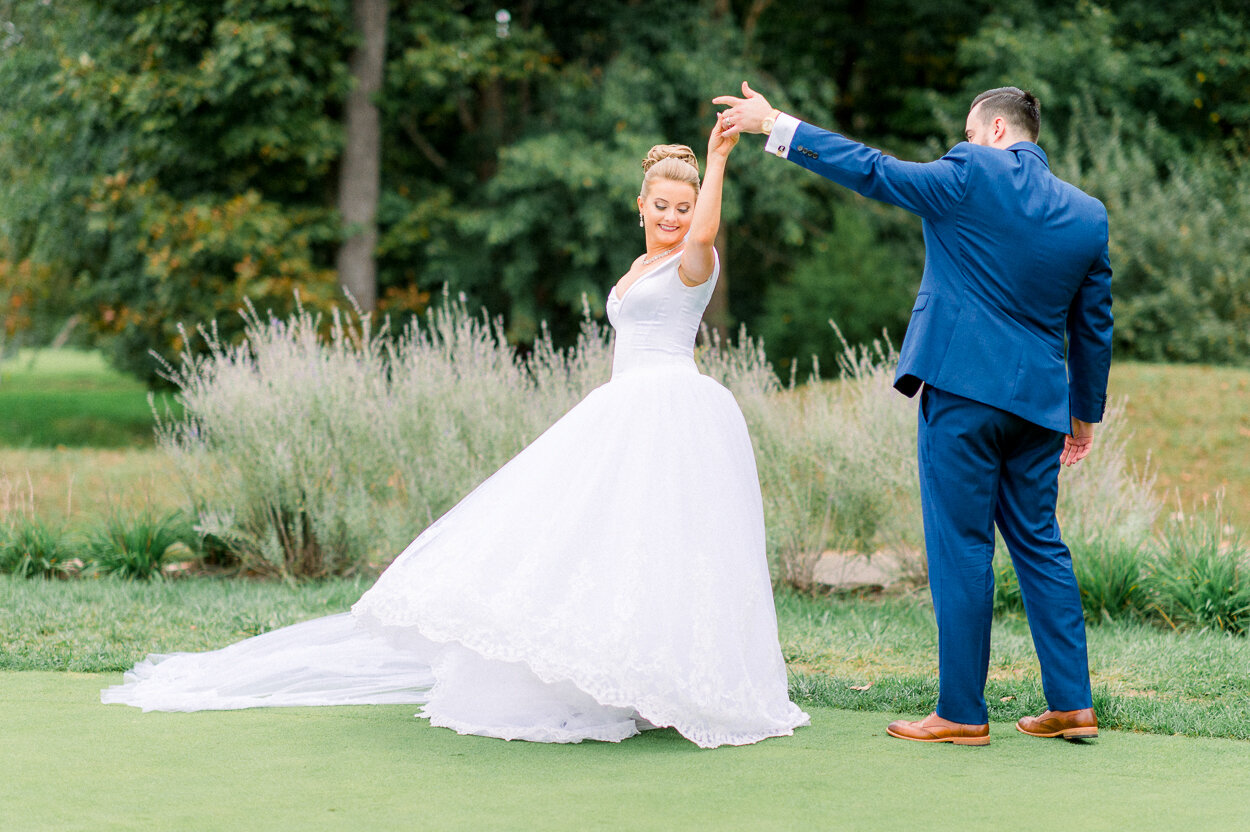 westfieldsgolfclub_virginiabrides_cliftonweddingphotographer_fallwedding_catholicwedding_virginiawedding_MitchSamantha(84).jpg