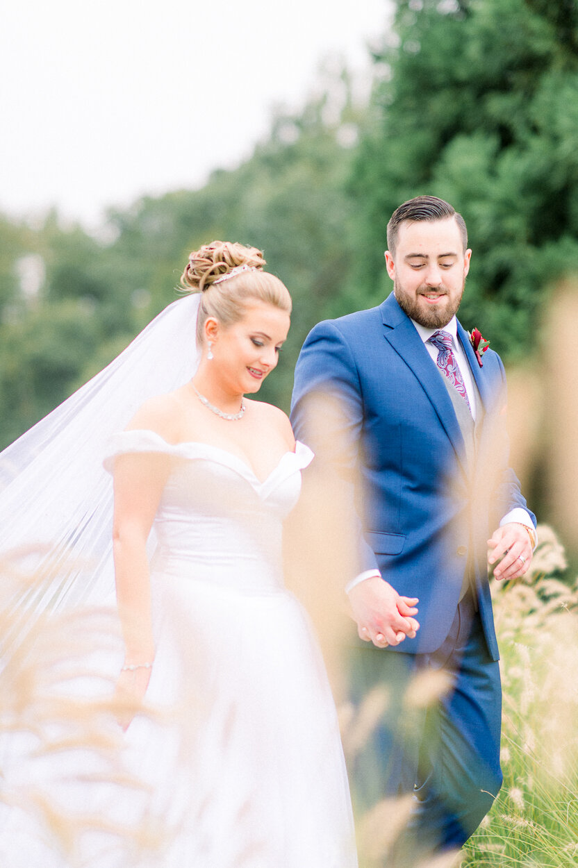 westfieldsgolfclub_virginiabrides_cliftonweddingphotographer_fallwedding_catholicwedding_virginiawedding_MitchSamantha(111).jpg