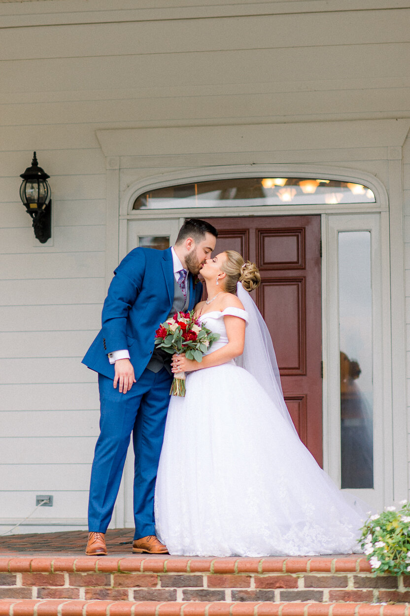 westfieldsgolfclub_virginiabrides_cliftonweddingphotographer_fallwedding_catholicwedding_virginiawedding_MitchSamantha(141).jpg