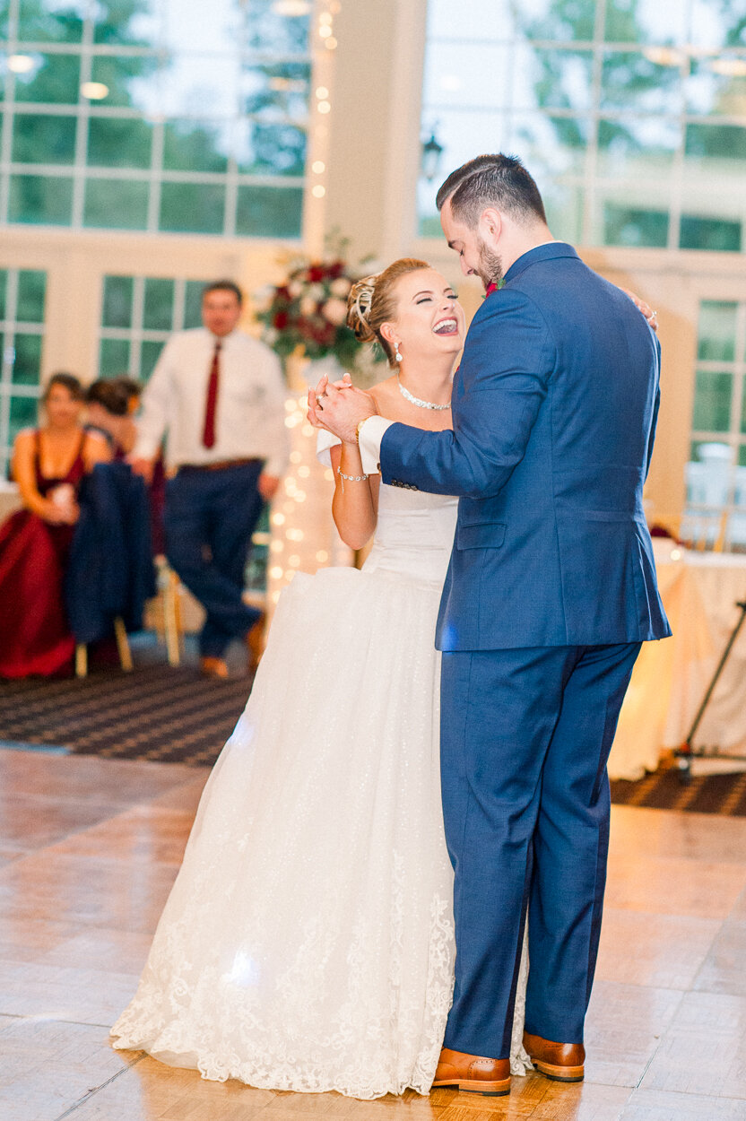 westfieldsgolfclub_virginiabrides_cliftonweddingphotographer_fallwedding_catholicwedding_virginiawedding_MitchSamantha(169).jpg