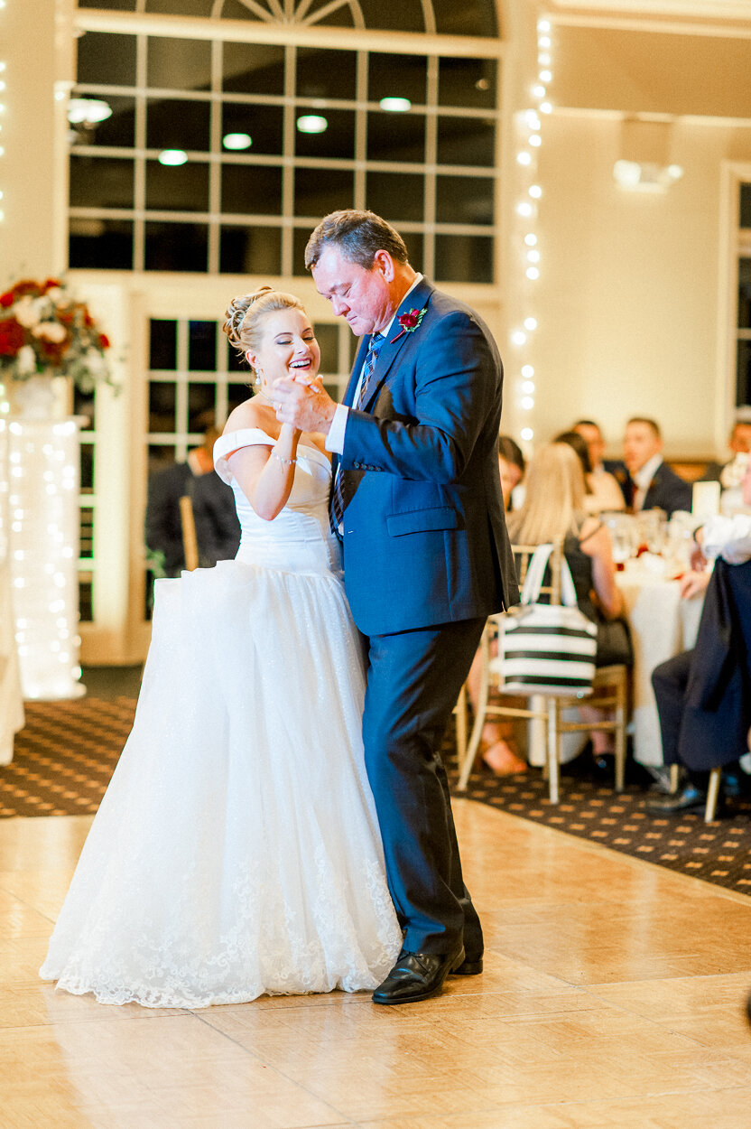 westfieldsgolfclub_virginiabrides_cliftonweddingphotographer_fallwedding_catholicwedding_virginiawedding_MitchSamantha(177).jpg