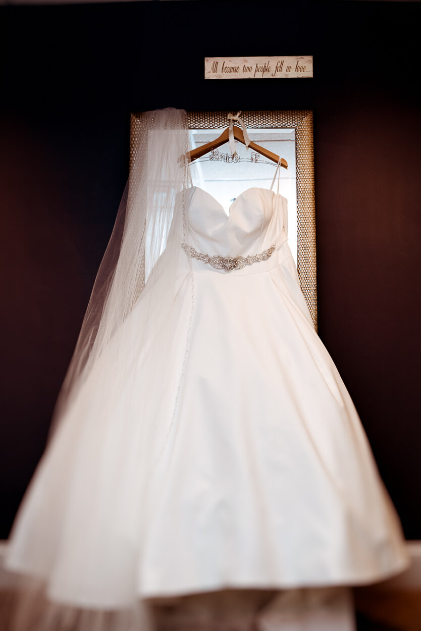 fredericksburgwedding_virginiabride_stevensonridge_fallwedding_youseephotography_CarrieSterling (3).jpg