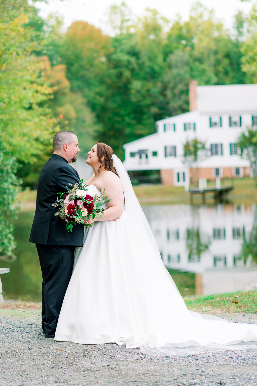 fredericksburgwedding_virginiabride_stevensonridge_fallwedding_youseephotography_CarrieSterling (79).jpg