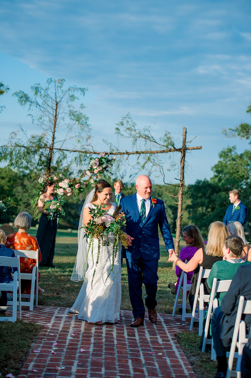 fredericksburgwedding_Fallwedding_virginiabride_santeefarm_youseephotography_MagnoliaAlex (41).jpg