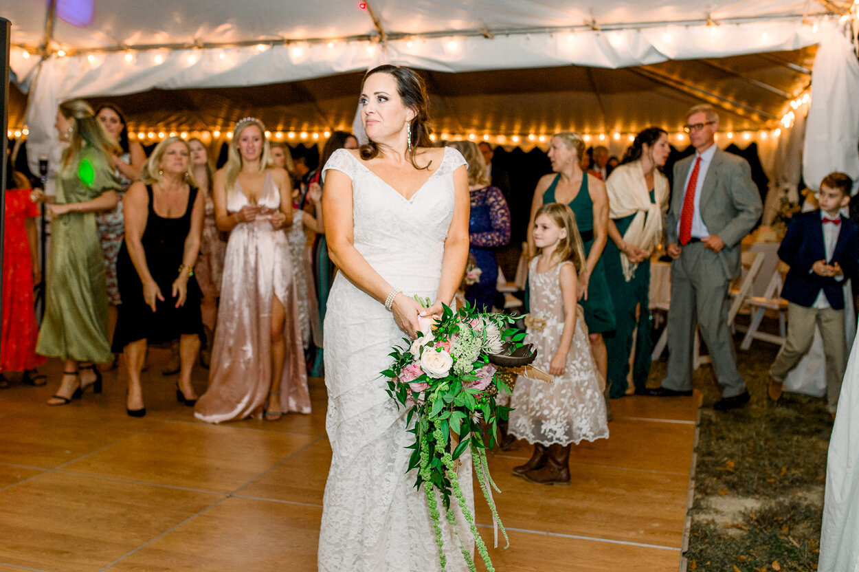 fredericksburgwedding_Fallwedding_virginiabride_santeefarm_youseephotography_MagnoliaAlex (90).jpg