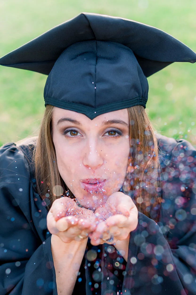 downtownFredericksburg_SeniorPhotos_GraduationPhotos_spring_youseephotography37.jpg