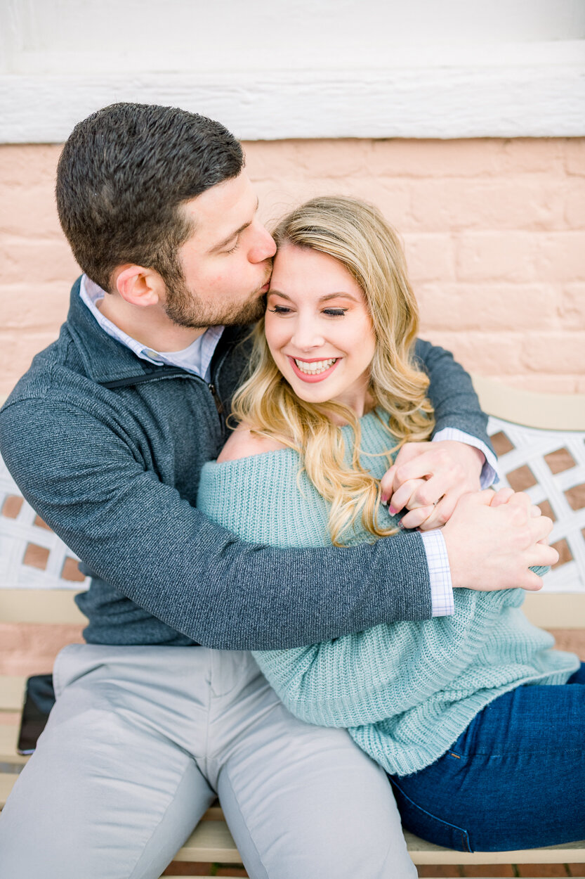 downtownFredericksburg_fredericksburgphotographer_engagementsession_youseephotography_TaylorDavid2.jpg