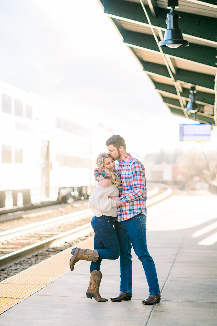 downtownFredericksburg_fredericksburgphotographer_engagementsession_youseephotography_TaylorDavid43.jpg