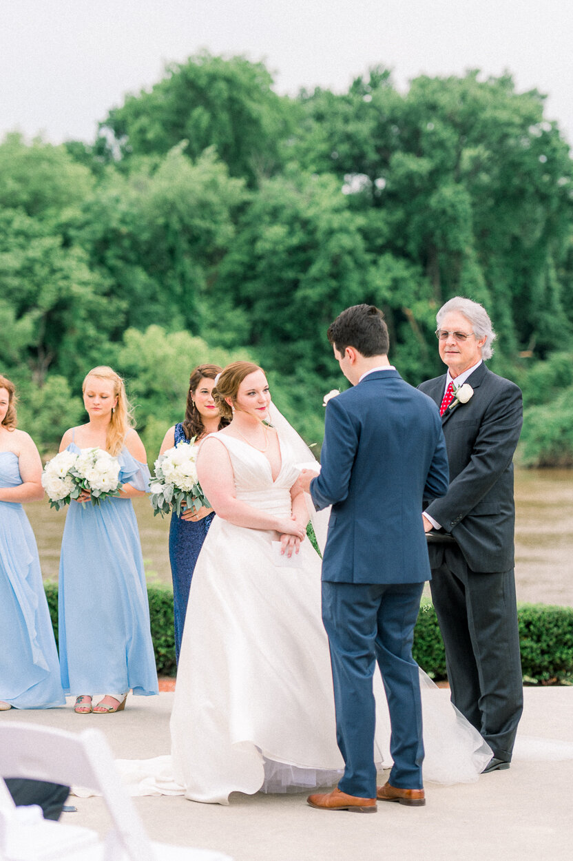 boathouseRockettsLanding_downtownRichmondWedding_youseephotography_BrynneDylan91.jpg