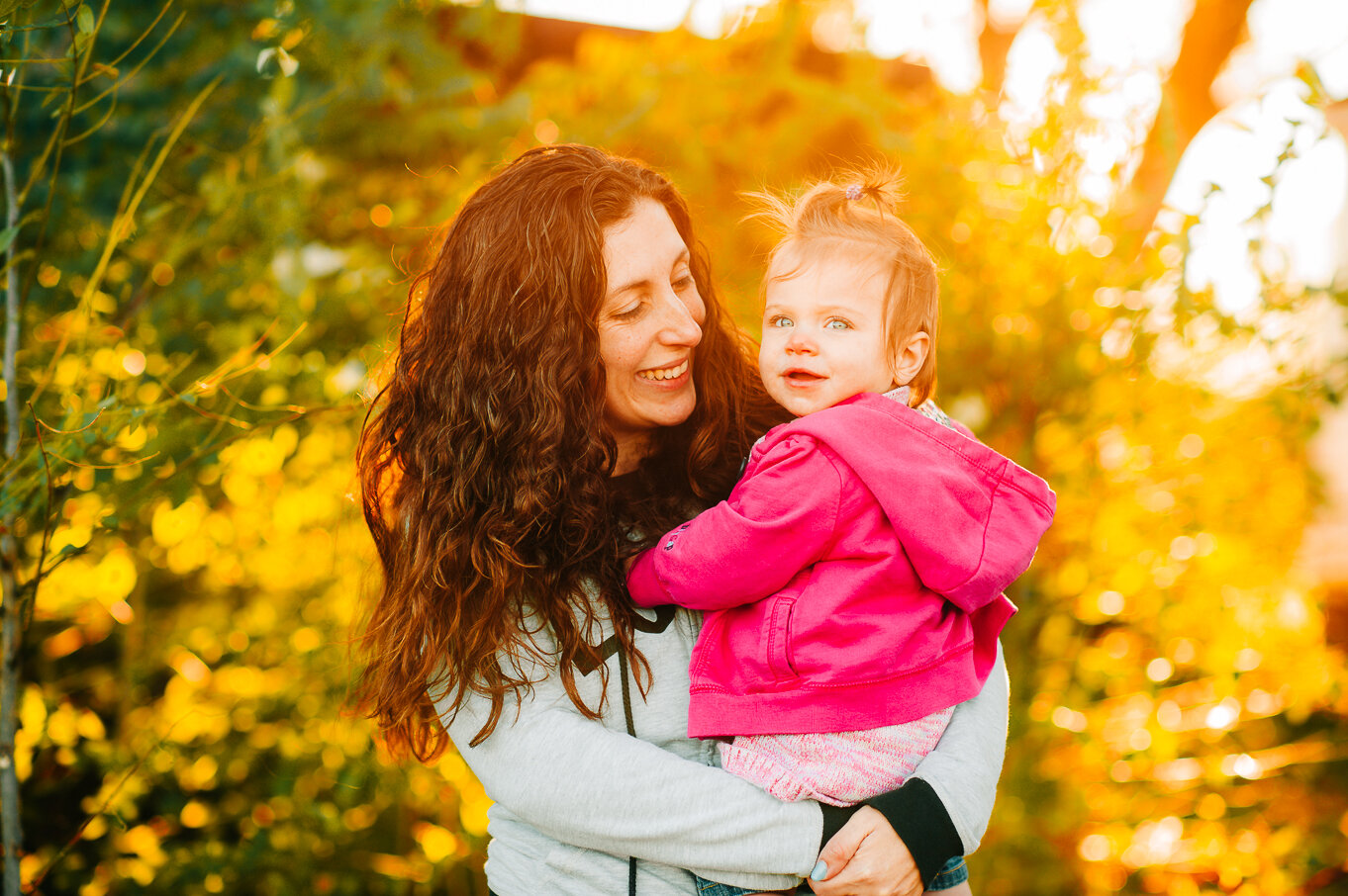 downtownfredericksburg_Fall_familyphotos_youseephotography_SlaughterPenFarm7.jpg