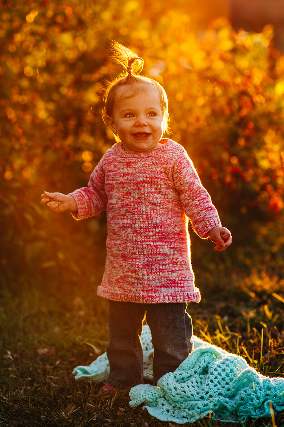 downtownfredericksburg_Fall_familyphotos_youseephotography_SlaughterPenFarm35.jpg