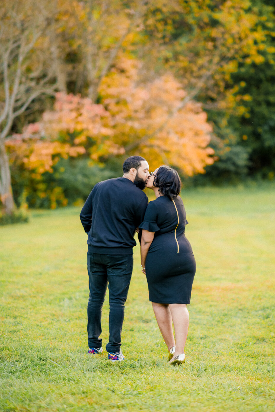 Engagement_Fall_FredericksburgPhotographer_EstateWhiteHall_youseephotography_WhitleyJames_pic23.jpg