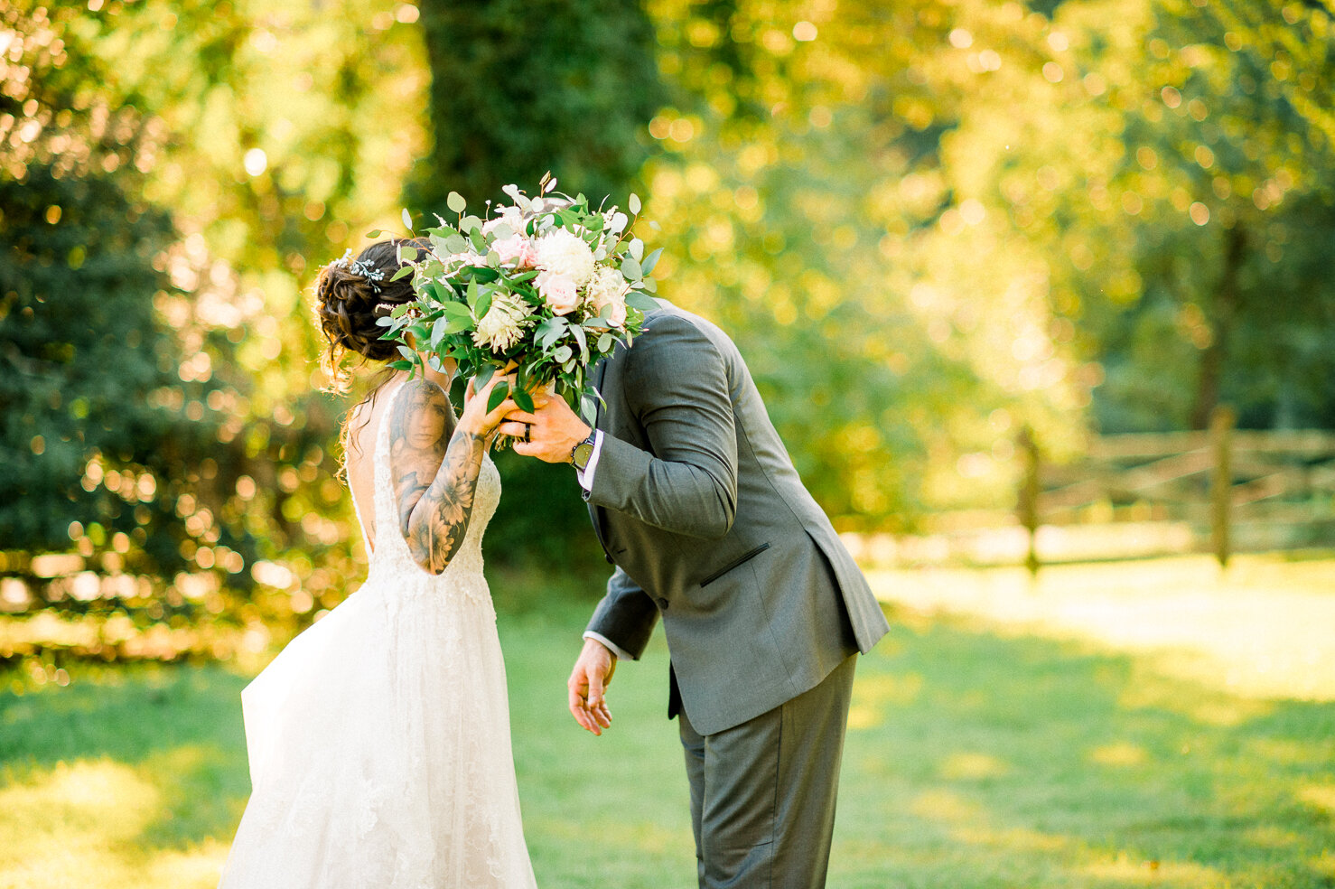 GlasgowFarm_Fredericksburg_BarnWedding_youseephotography_LeeannaNick_pic176.jpg