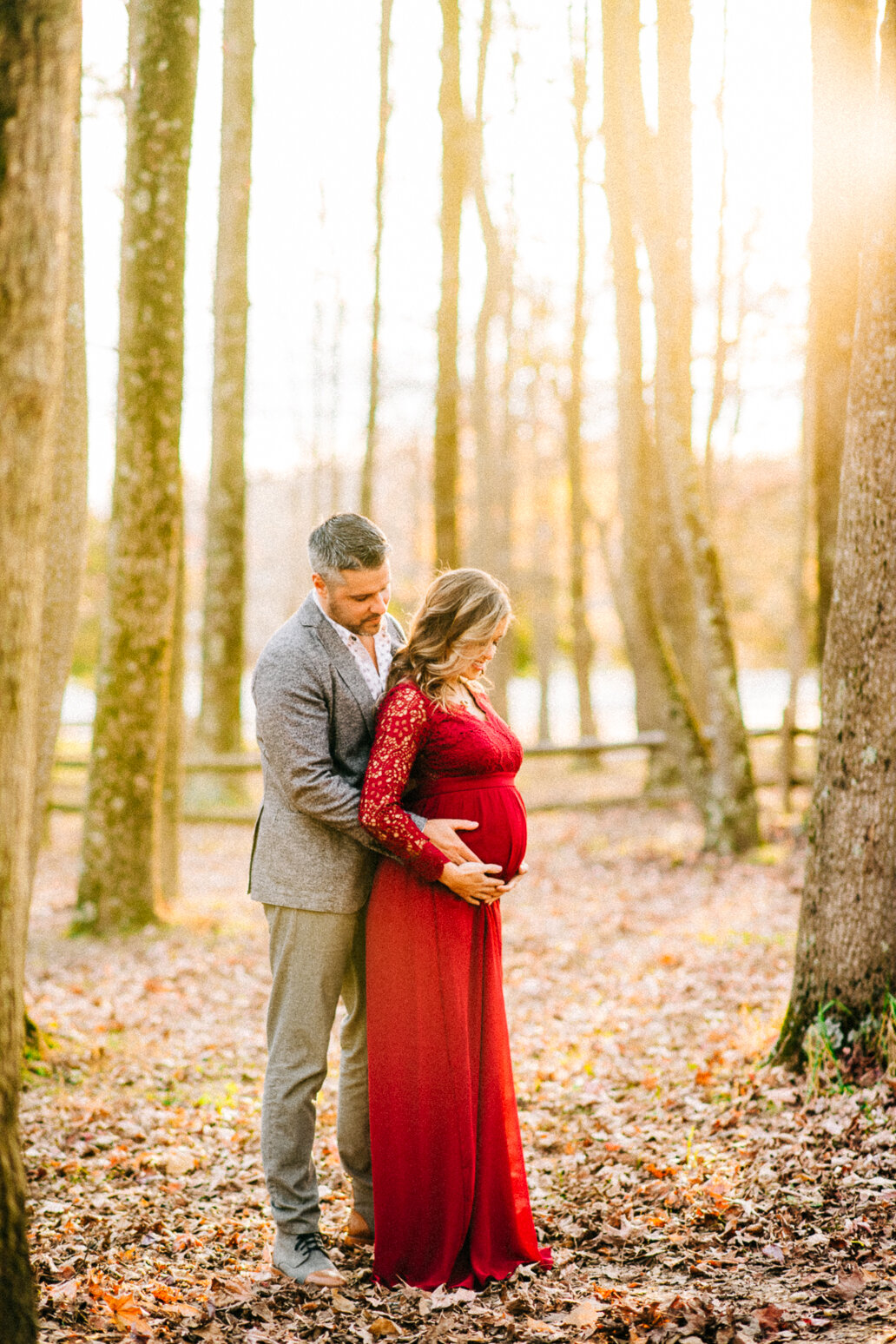 maternity_northernvirginia_fredericksburg_woodbridge_Fall_youseephotography_AlexisChris_pic25.jpg