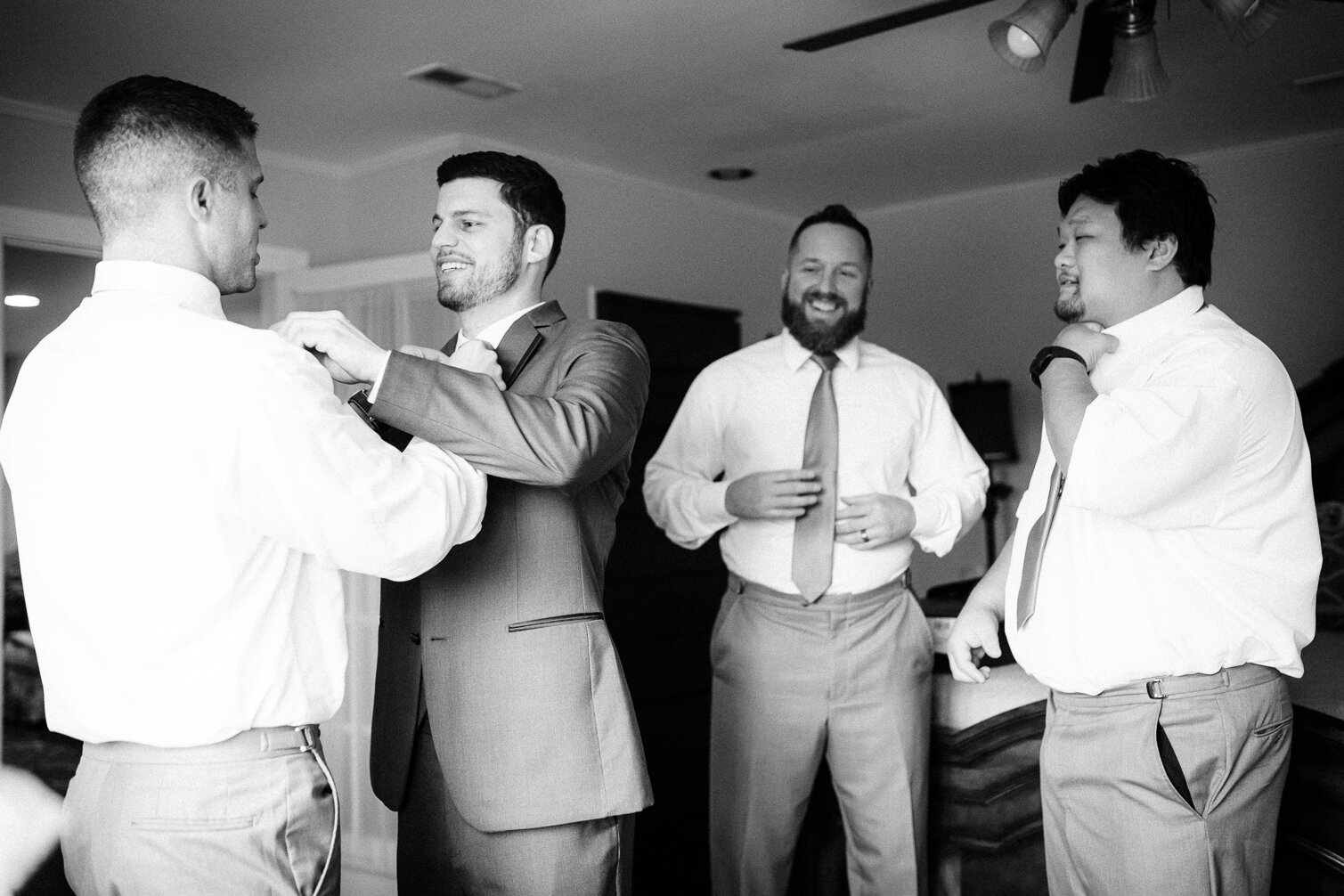 blackhorseInn_warrentonwedding_youseephotography_TaylorDavid_pic58.jpg