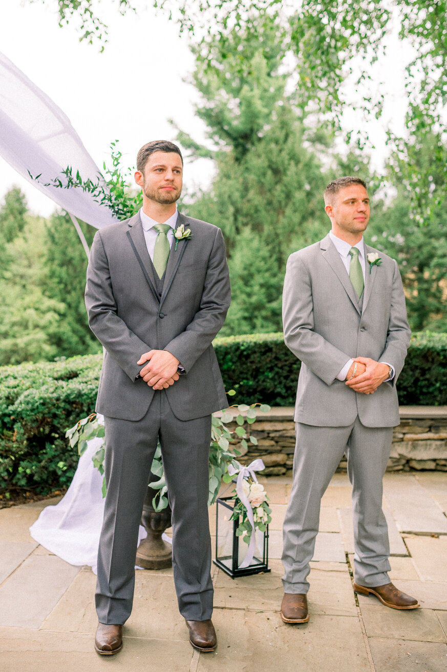 blackhorseInn_warrentonwedding_youseephotography_TaylorDavid_pic115.jpg