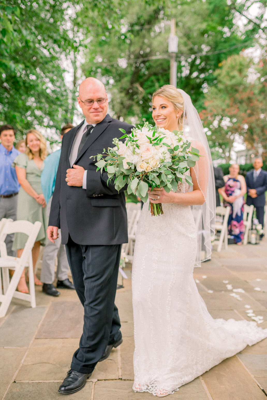 blackhorseInn_warrentonwedding_youseephotography_TaylorDavid_pic121.jpg