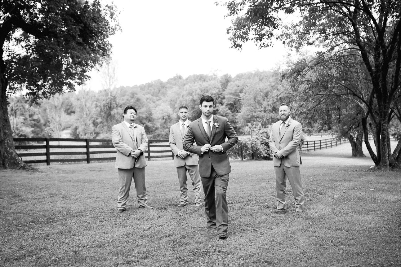 blackhorseInn_warrentonwedding_youseephotography_TaylorDavid_pic172.jpg