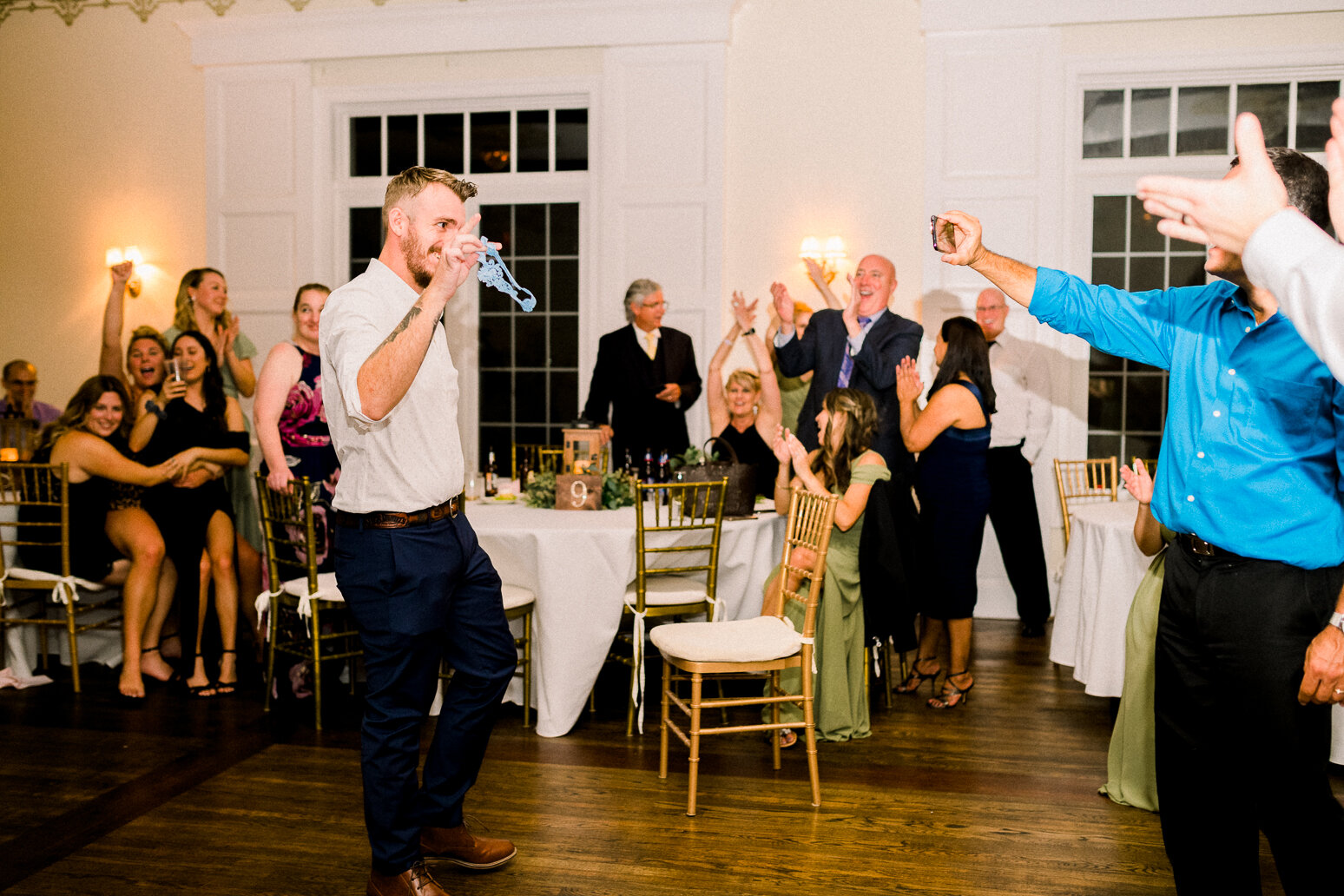 blackhorseInn_warrentonwedding_youseephotography_TaylorDavid_pic269.jpg