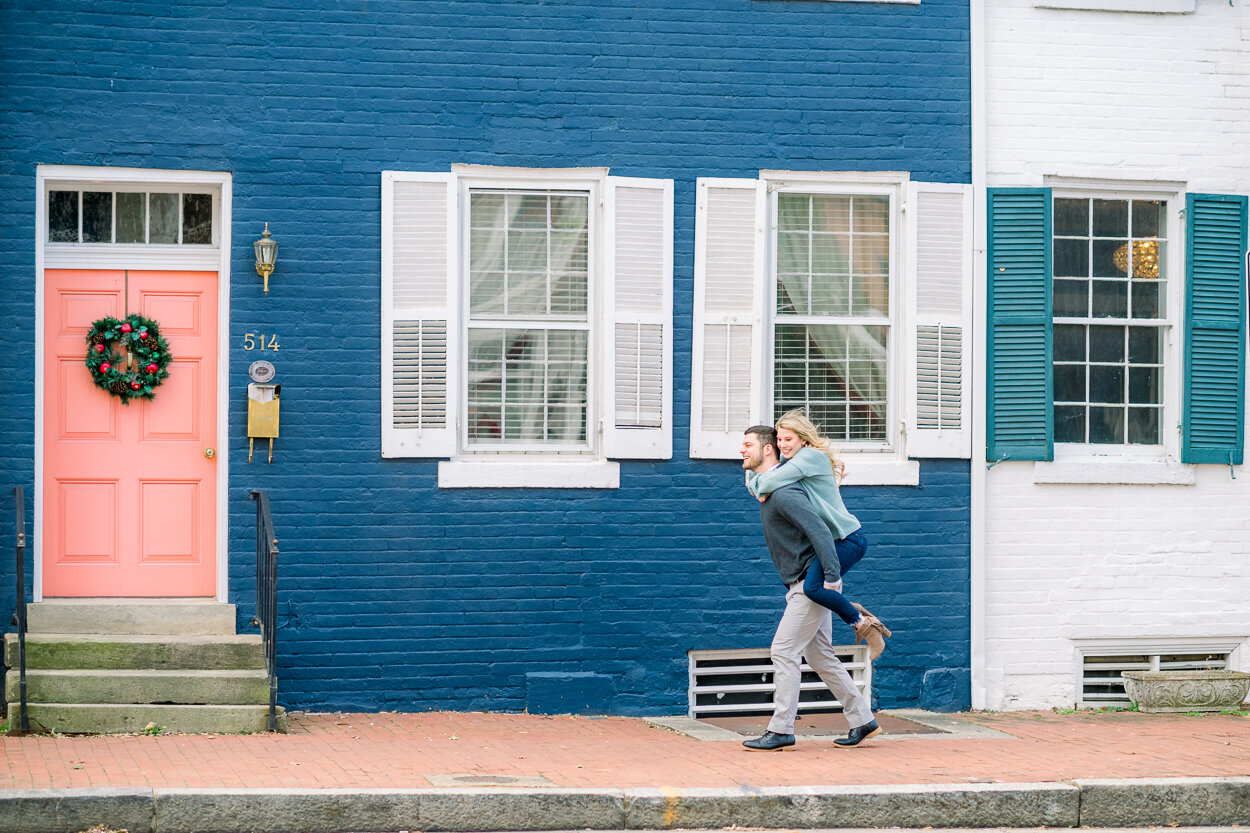 downtownFredericksburg_fredericksburgphotographer_engagementsession_youseephotography_TaylorDavid21.jpg