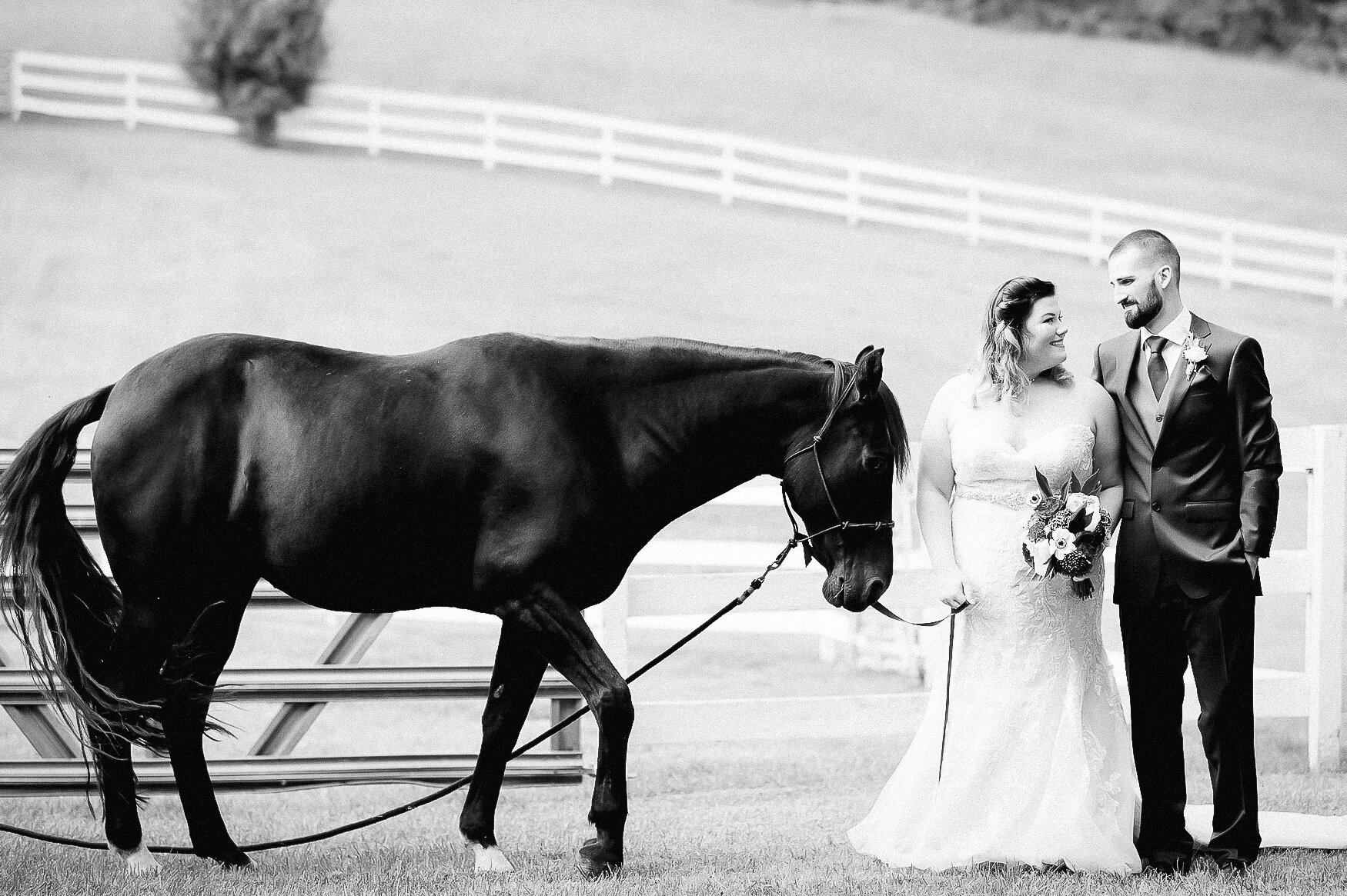 virginiawedding_GlenGarden_rusticwedding_fredericksburg_youseephotography_KellySteven (72).jpg