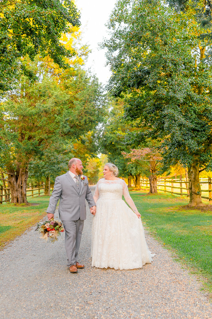 SevenSprings_VirginiaWedding_Fall_Halloween_youseephotography_RachelEric_pic97.jpg