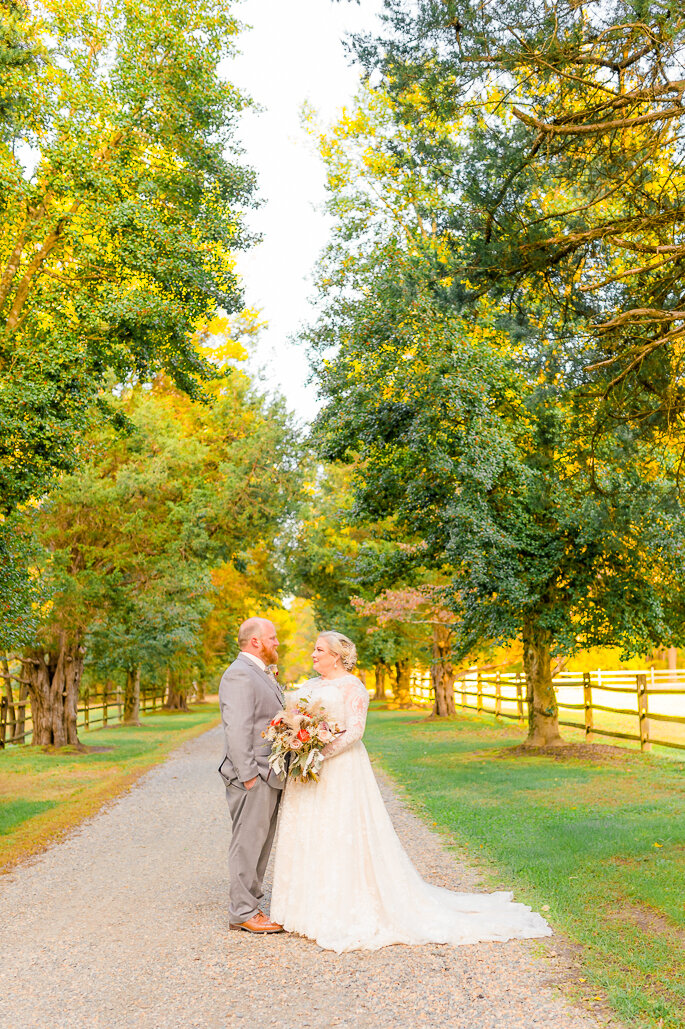 SevenSprings_VirginiaWedding_Fall_Halloween_youseephotography_RachelEric_pic99.jpg