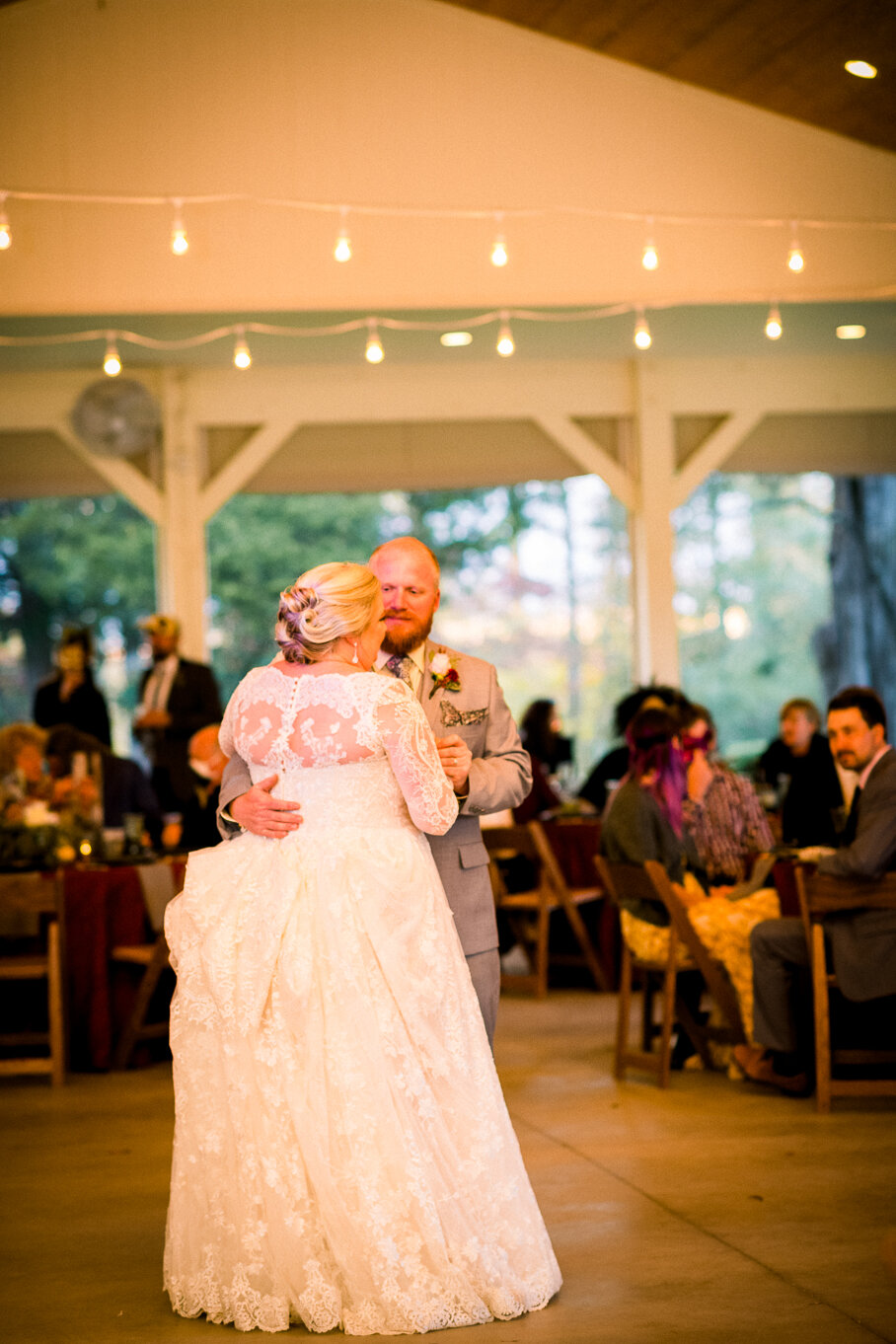 SevenSprings_VirginiaWedding_Fall_Halloween_youseephotography_RachelEric_pic152.jpg