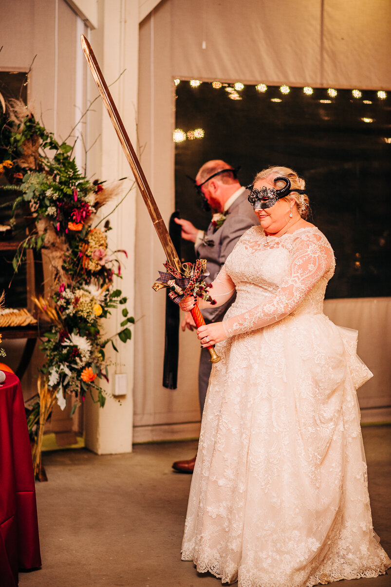 SevenSprings_VirginiaWedding_Fall_Halloween_youseephotography_RachelEric_pic156.jpg