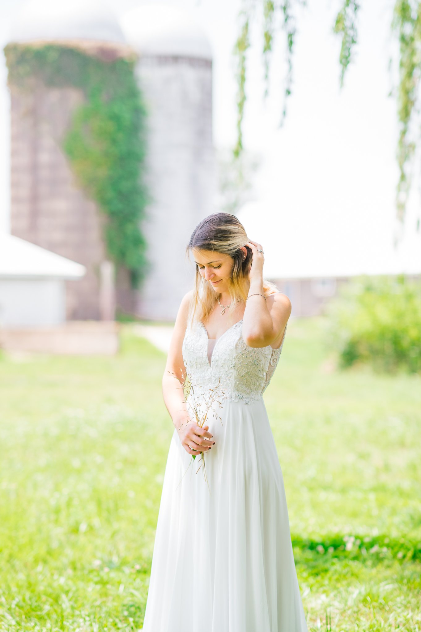 FredericksburgWeddingPhotographer_Elopement_Summer_lightandairy_youseephotography_ChrisSarah_pic00056.jpg