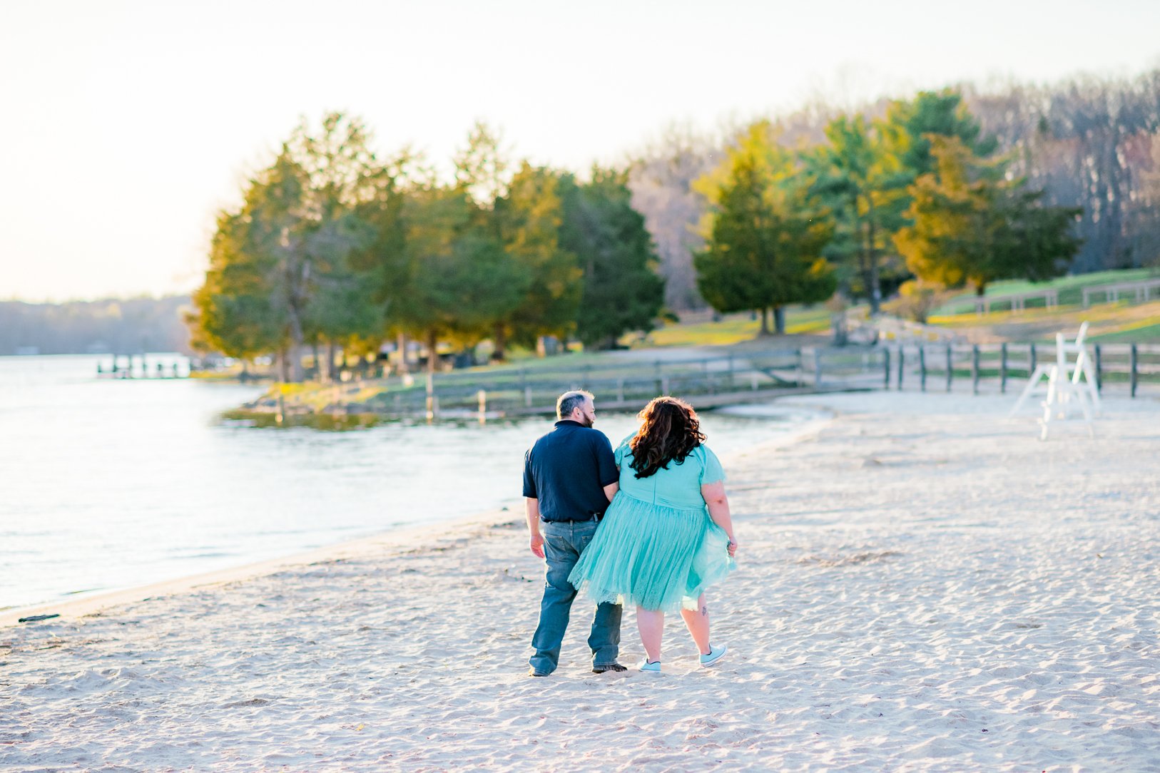 engagement_LakeAnna_fredericksburgweddingphotographer_youseephotography_LyndseyRoy_blog_pic6.jpg