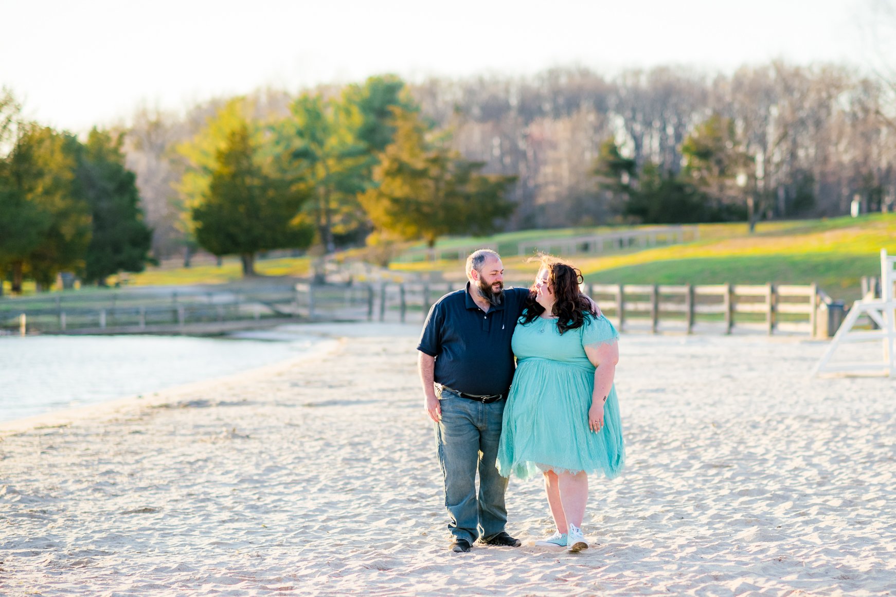 engagement_LakeAnna_fredericksburgweddingphotographer_youseephotography_LyndseyRoy_blog_pic19.jpg