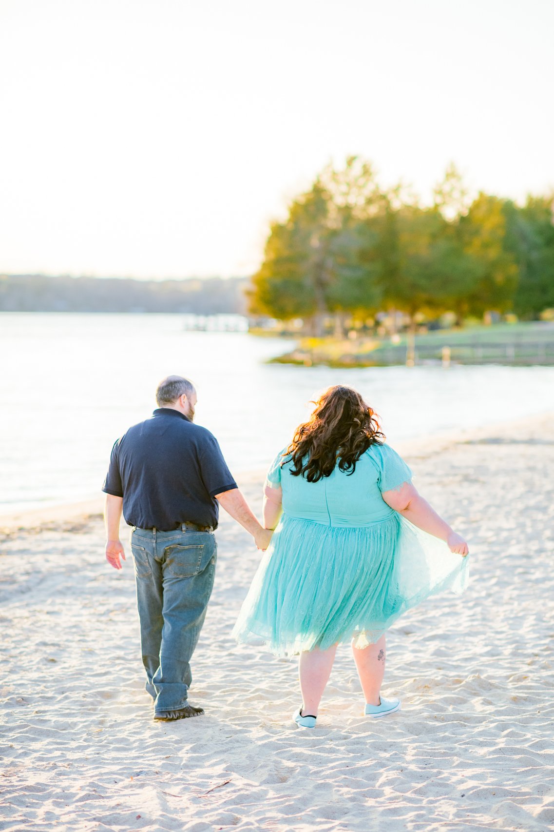 engagement_LakeAnna_fredericksburgweddingphotographer_youseephotography_LyndseyRoy_blog_pic21.jpg