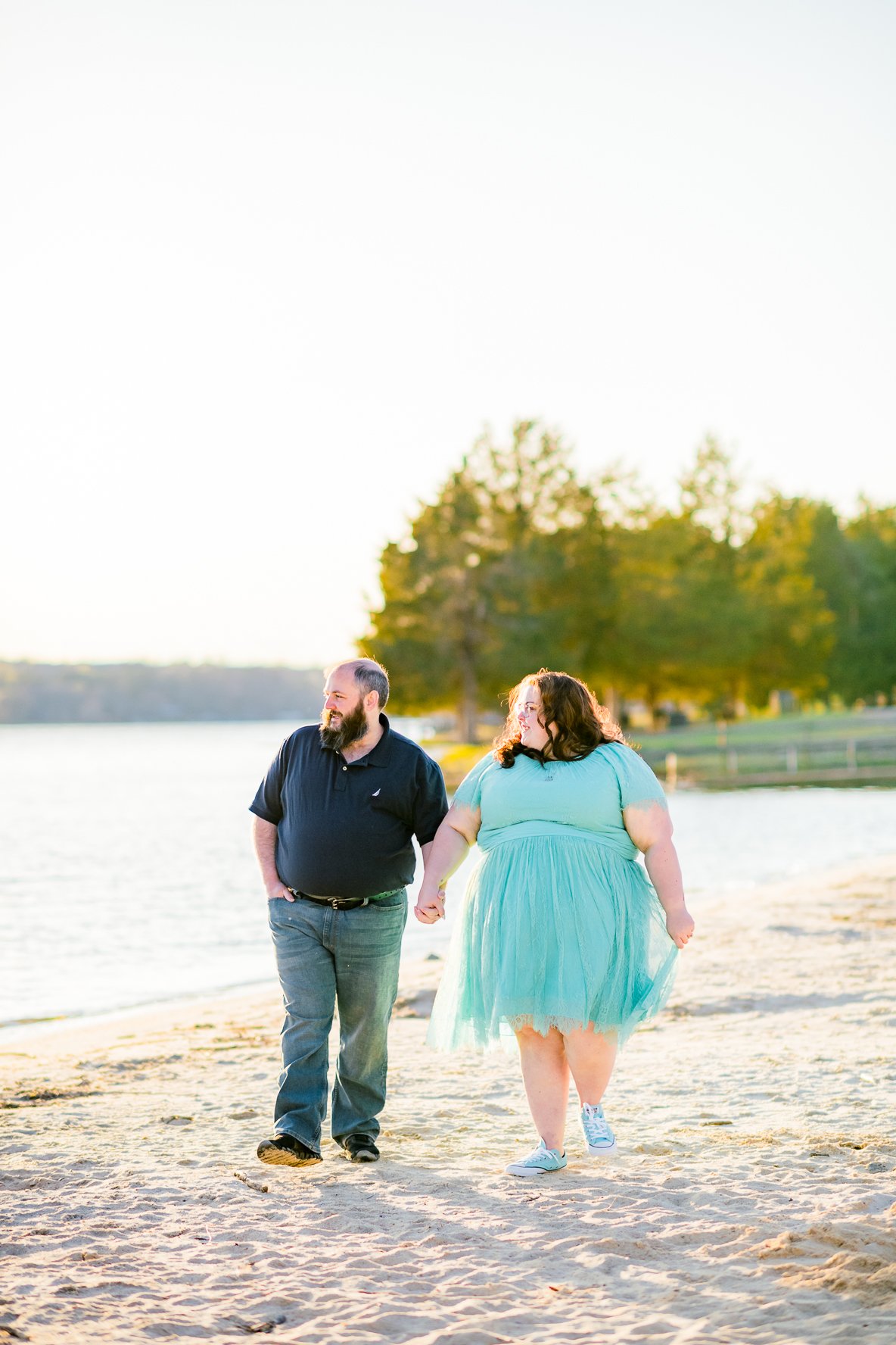 engagement_LakeAnna_fredericksburgweddingphotographer_youseephotography_LyndseyRoy_blog_pic36.jpg