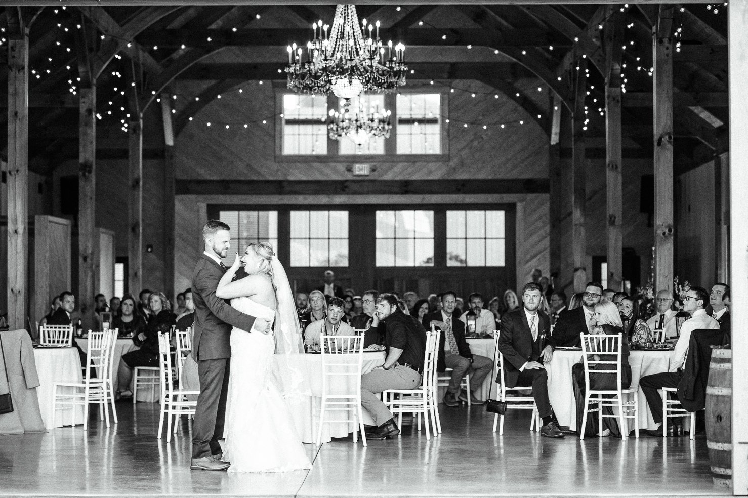 BarnsOfKanak_RichmondWedding_FallWedding_VirginiaBride_youseephotography_TraylorPobiak_pic329.jpg