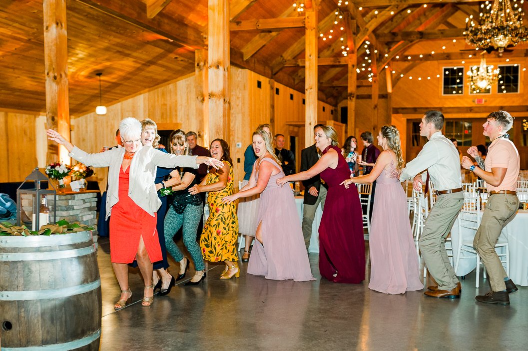 BarnsOfKanak_RichmondWedding_FallWedding_VirginiaBride_youseephotography_TraylorPobiak_pic342.jpg