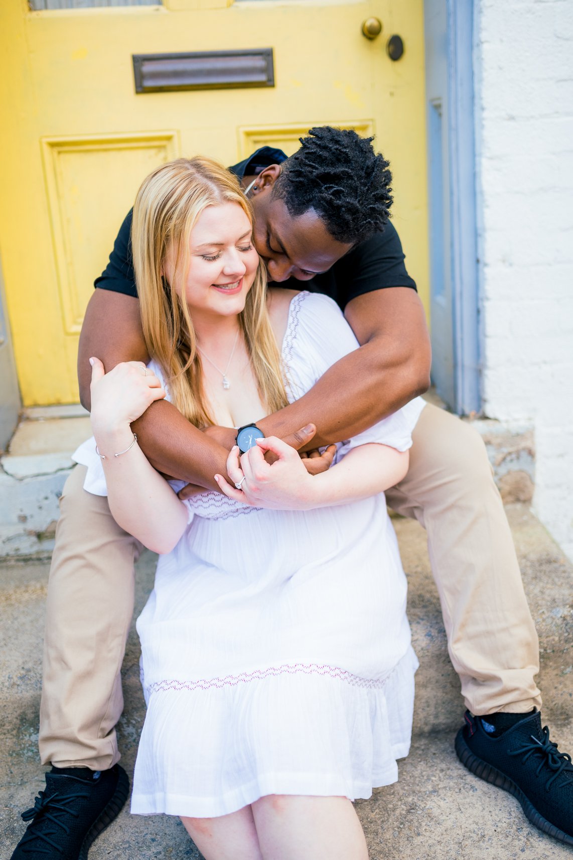 engagement_spring_downtownFredericksburg_fredericksburgweddingphotographer_youseephotography_MeredithSteven_pic13.jpg