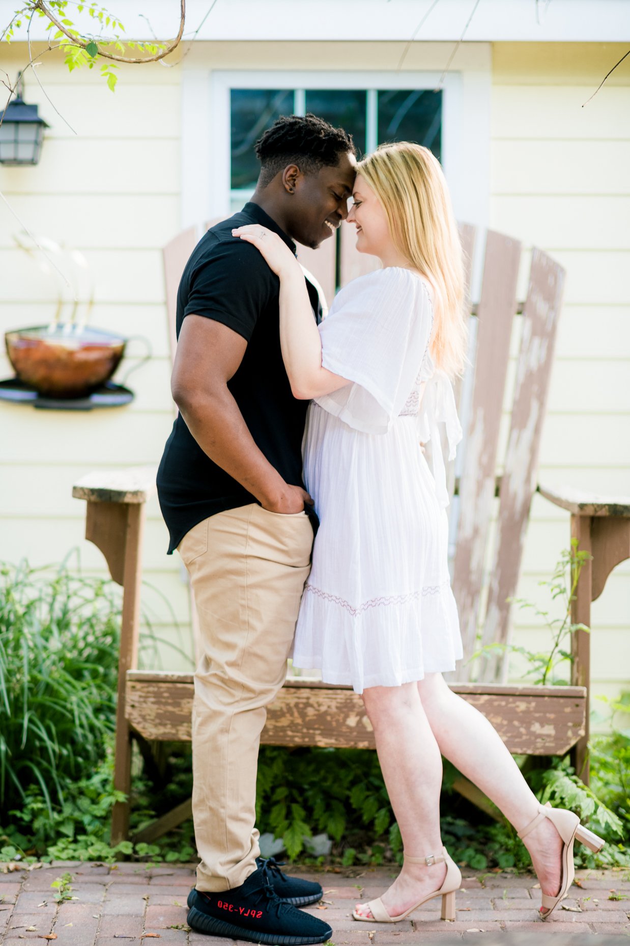 engagement_spring_downtownFredericksburg_fredericksburgweddingphotographer_youseephotography_MeredithSteven_pic21.jpg