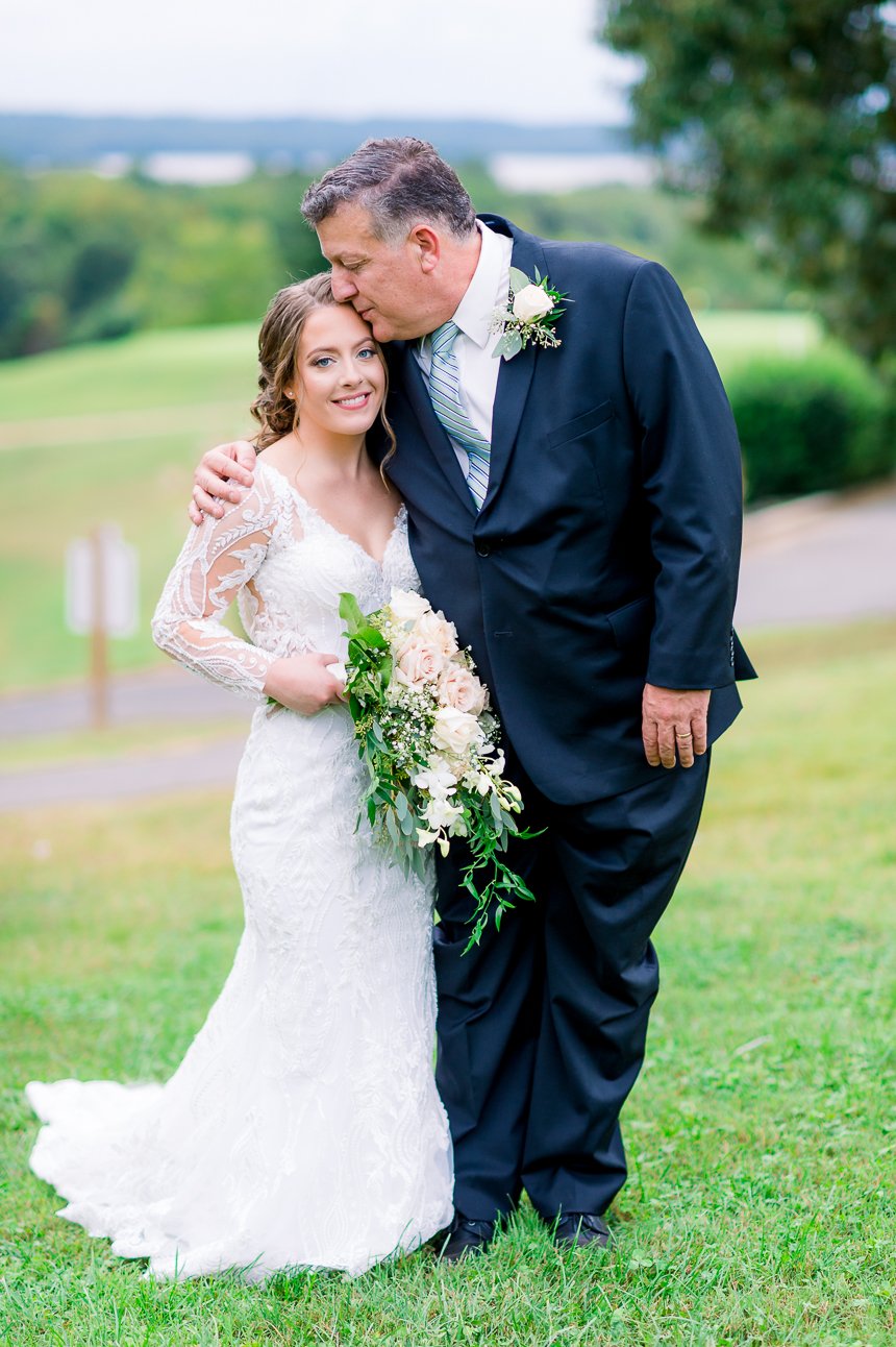 WicomicoGolfCourse_FallWedding_southernmarylandphotographer_fredericksburgweddingphotographer_youseephotography_blog_NatalieSam_pic61.jpg