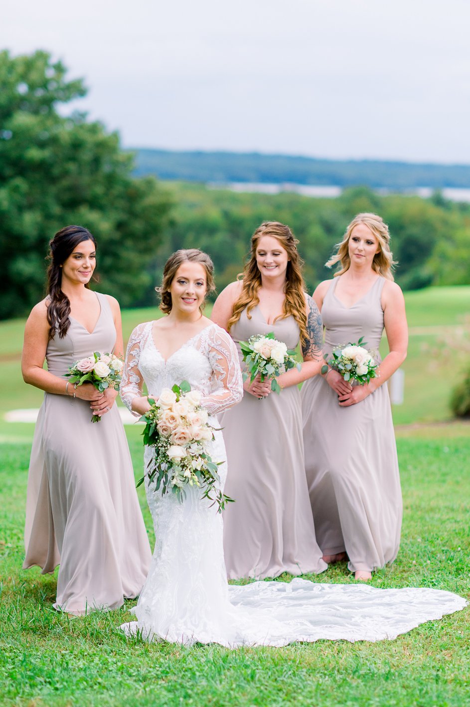 WicomicoGolfCourse_FallWedding_southernmarylandphotographer_fredericksburgweddingphotographer_youseephotography_blog_NatalieSam_pic81.jpg